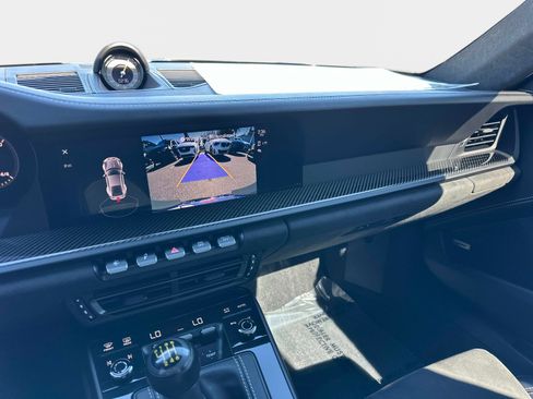 Used 2022 Porsche 911 GT3 image 25