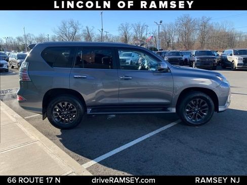 Used 2022 Lexus GX 460 Premium image 9