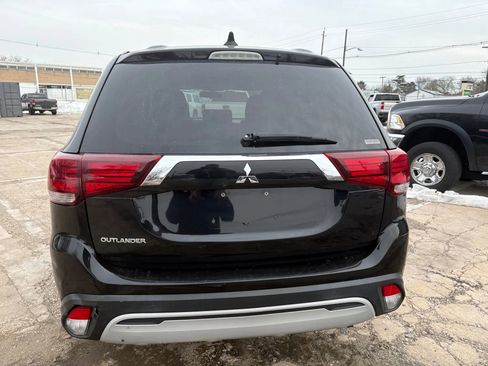 Used 2020 Mitsubishi Outlander ES image 7