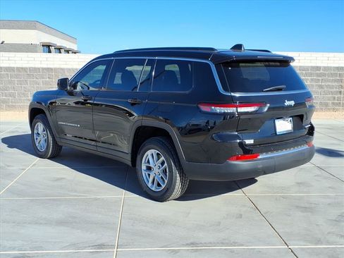 New 2025 Jeep Grand Cherokee L Laredo RWD image 4