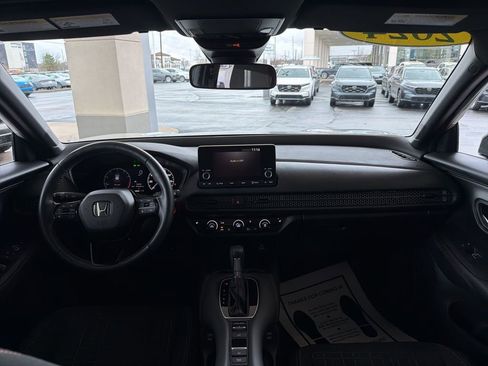 Certified 2024 Honda HR-V Sport image 11