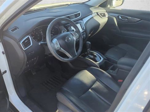 Used 2015 Nissan Rogue SL w/ SL Premium Package image 11