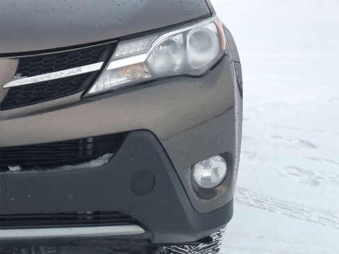 Used 2014 Toyota RAV4 Limited image 10