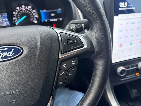 Used 2024 Ford Edge SEL w/ Convenience Package image 33