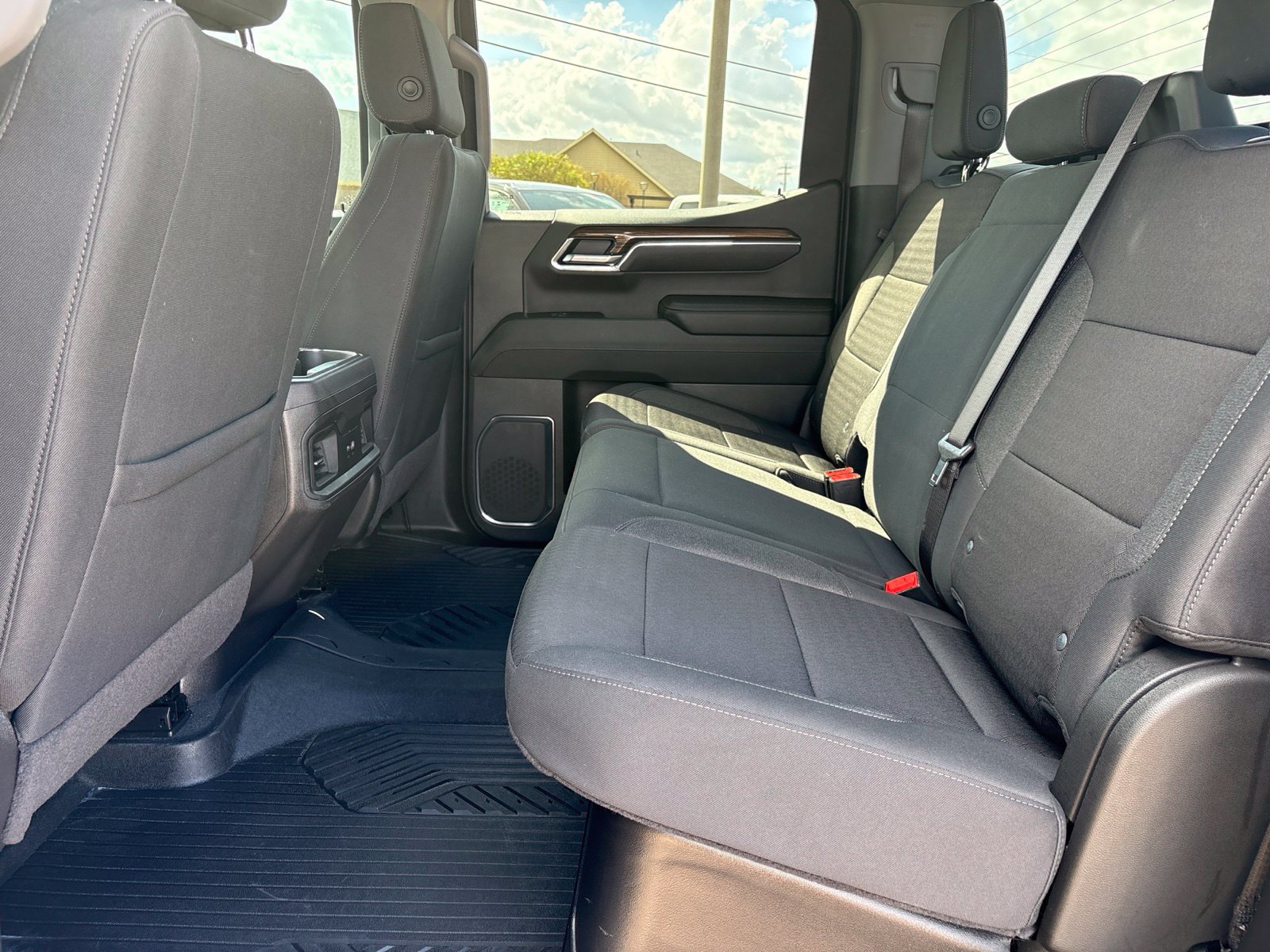 Used 2025 Chevrolet Silverado 1500 LT Trail Boss w/ Protection Package AWD/4WD image 14