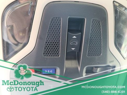 Used 2023 Subaru Legacy Limited image 29