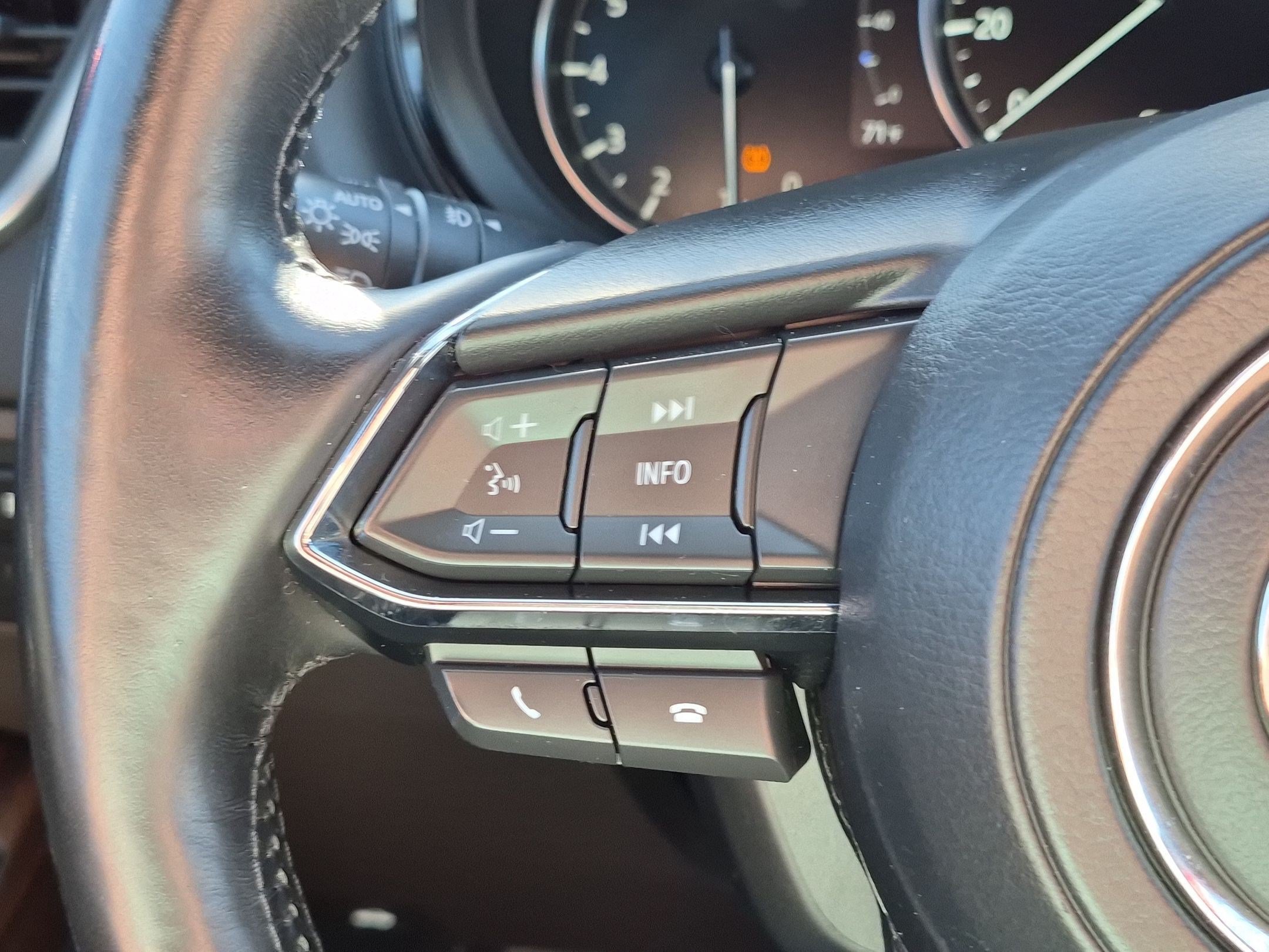 Used 2020 MAZDA CX-9 Signature AWD/4WD image 17
