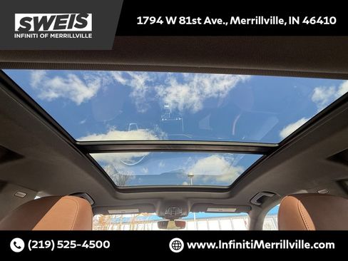 Used 2021 Audi Q8 Premium image 12