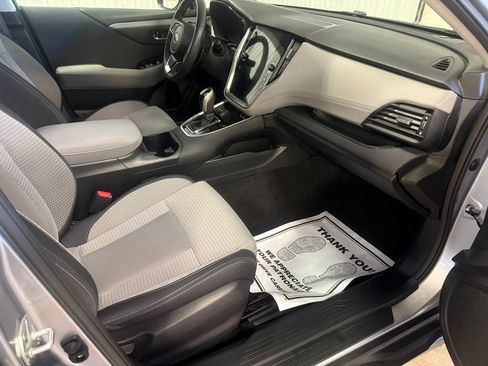 Used 2024 Subaru Outback Premium AWD/4WD image 31