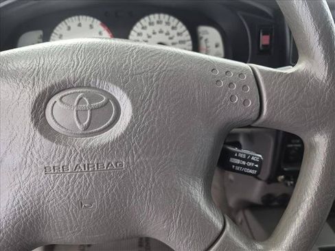 Used 2002 Toyota Tacoma PreRunner w/ SR5 Pkg w/ Chrome Pkg RWD image 28