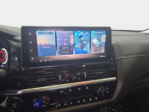 New 2026 Nissan Pathfinder Platinum AWD/4WD image 20