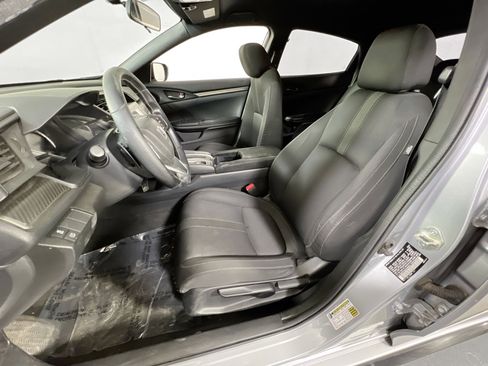 Used 2017 Honda Civic Sport image 19