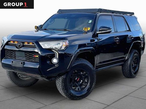 Used 2022 Toyota 4Runner SR5 Premium w/ Moonroof Package AWD/4WD image 1