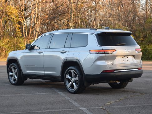 Used 2021 Jeep Grand Cherokee L Limited w/ MOPAR Finishing Package image 26