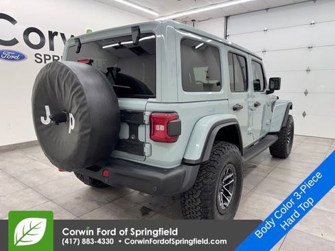 Used 2024 Jeep Wrangler Unlimited Rubicon image 6