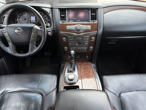 Used 2017 Nissan Armada Platinum w/ Interior Lighting Package AWD/4WD image 12