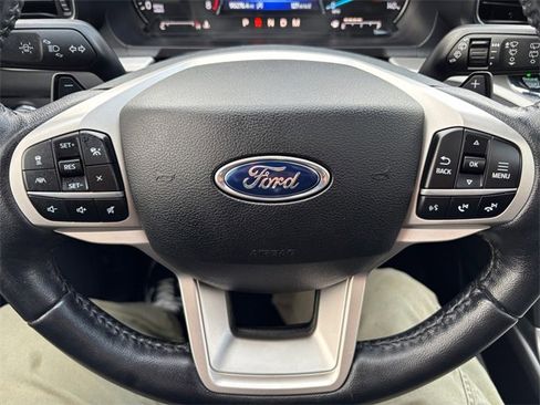 Used 2021 Ford Explorer XLT w/ Equipment Group 202A image 20