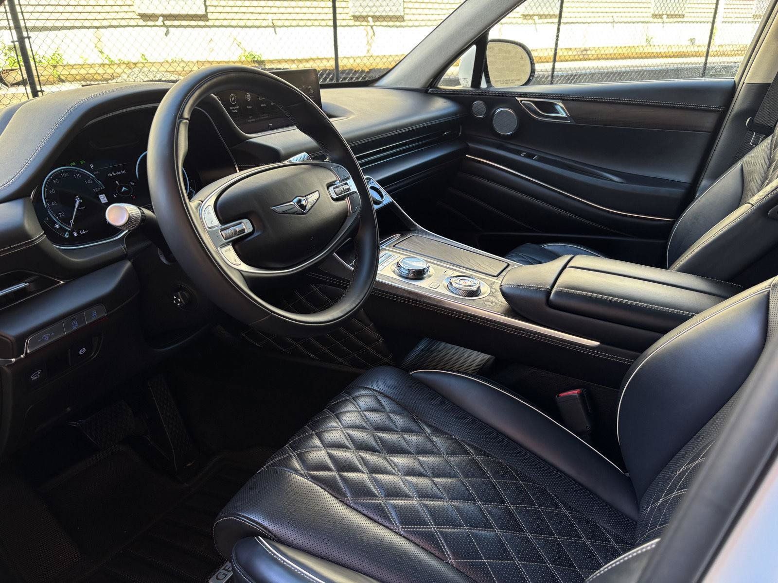 Used 2023 Genesis GV80 3.5T w/ Prestige Matte Package AWD/4WD image 8