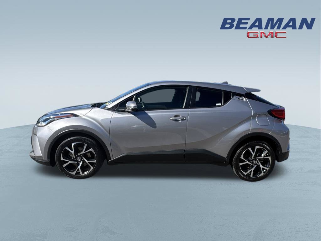 Used 2020 Toyota C-HR XLE FWD image 4