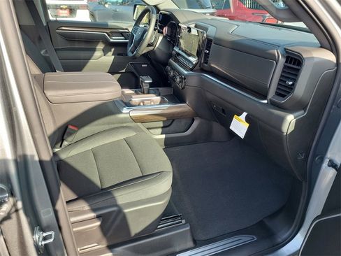 New 2026 Chevrolet Silverado 1500 RST w/ Z71 Off-Road Package image 18