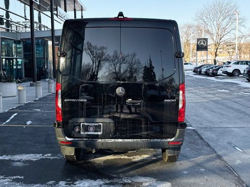 Used 2026 Mercedes-Benz Sprinter 2500 image 4