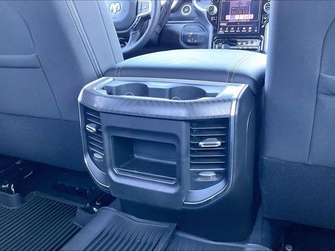 New 2026 RAM 2500 Big Horn AWD/4WD image 20