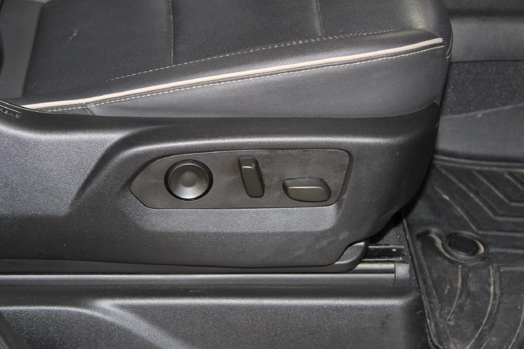 Used 2022 Chevrolet Suburban Premier RWD image 29