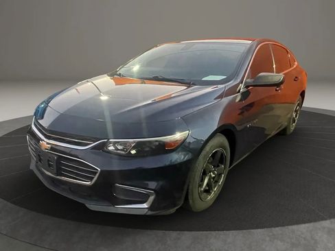 Used 2017 Chevrolet Malibu LS image 1
