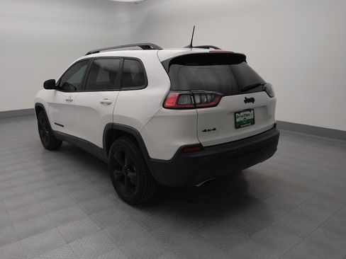 Used 2019 Jeep Cherokee Latitude Plus image 5