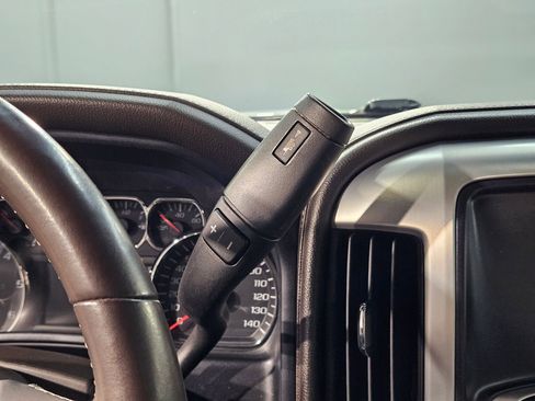 Used 2014 GMC Sierra 1500 SLE w/ SLE Value Package image 31