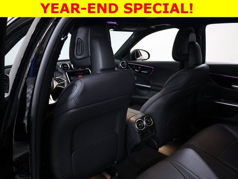 Used 2025 Mercedes-Benz C 300 4MATIC Sedan image 24