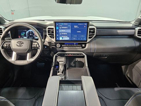 Used 2025 Toyota Tundra Platinum AWD/4WD image 10