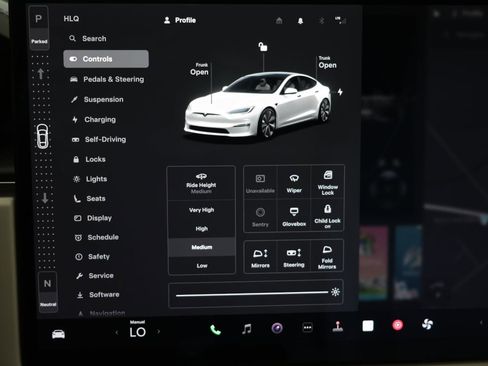 Used 2021 Tesla Model S Plaid AWD/4WD image 33