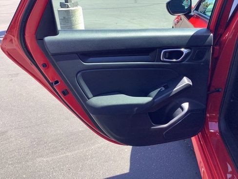 Used 2023 Honda Civic Sport image 24