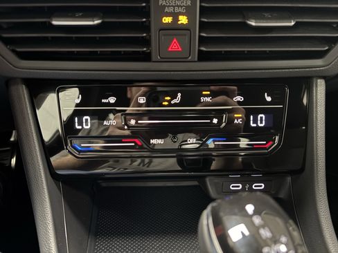 New 2025 Volkswagen Jetta Sport image 12