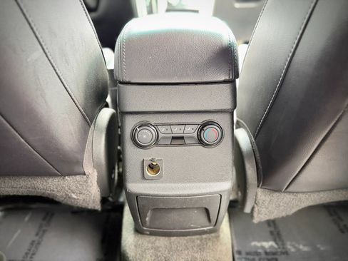 Used 2012 Ford Explorer XLT FWD image 20