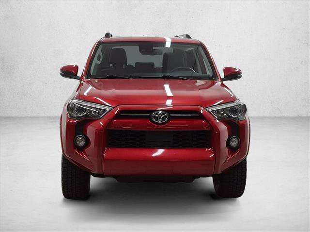 Used 2020 Toyota 4Runner SR5 Premium w/ Moonroof Package RWD image 2