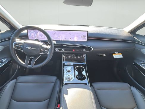 Certified 2026 Genesis GV70 2.5T AWD/4WD image 21