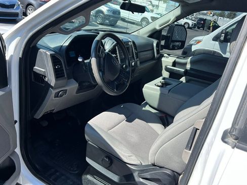 Used 2021 Ford F250 XL w/ Power Equipment Group AWD/4WD image 5