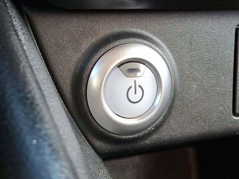 Used 2023 Nissan Leaf S image 22