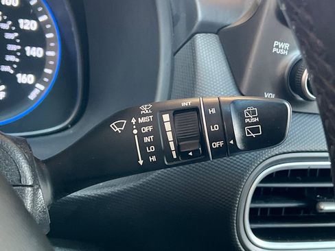 Used 2021 Hyundai Kona SEL w/ Cargo Package image 33