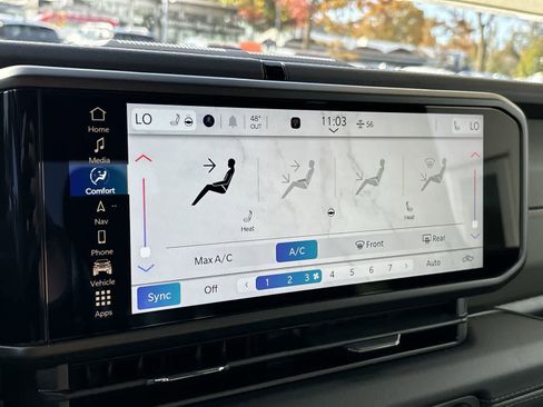 New 2025 Jeep Gladiator Mojave image 16