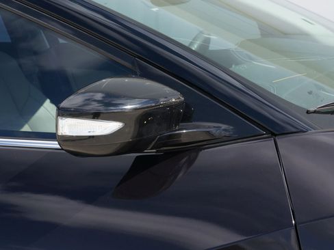 Used 2016 Nissan Maxima 3.5 SL image 19