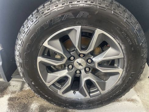 Certified 2023 Chevrolet Silverado 1500 RST w/ Convenience Package II AWD/4WD image 32