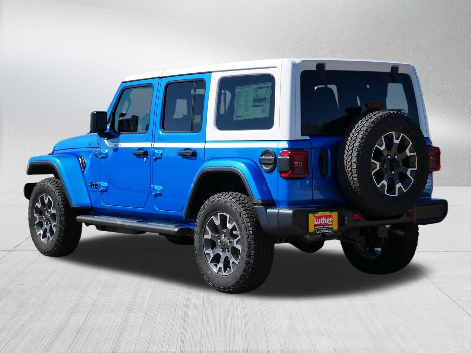 New 2027 Jeep Wrangler Unlimited Sahara AWD/4WD image 3