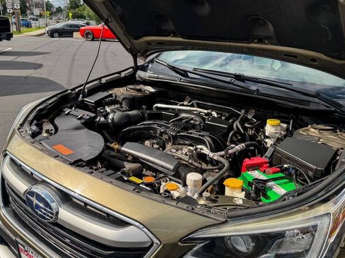 Used 2020 Subaru Outback Limited AWD/4WD image 36