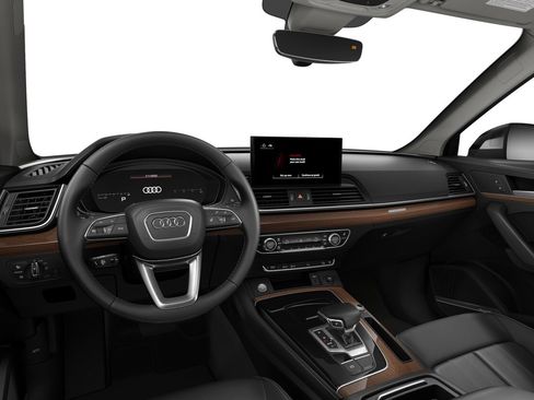 Certified 2023 Audi Q5 2.0T Premium Plus w/ Premium Plus Package AWD/4WD image 3