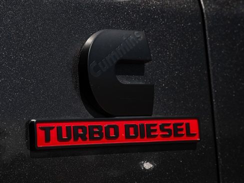 Used 2020 RAM 3500 Laramie AWD/4WD image 9