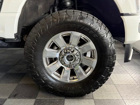 Used 2024 Ford F350 Platinum AWD/4WD image 32
