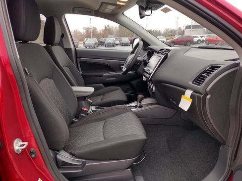 New 2026 Mitsubishi Outlander Sport LE image 9